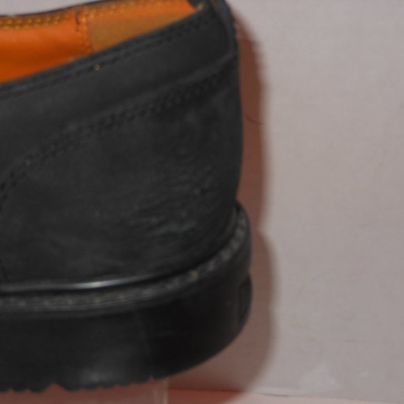 TIMBERLAND WATERPROOF SUEDE SHOES SIZE 9.5 MEDIUM - Picture 2 of 5